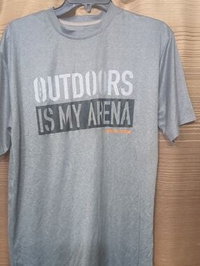 Realtree Men's Short Sleeve 'Outdoors Is My Arena' Heather Gray Tee